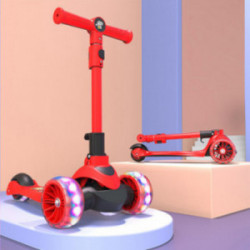 Тротинетка 003 червена