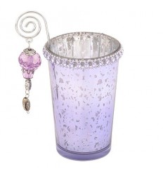 Свещник лила