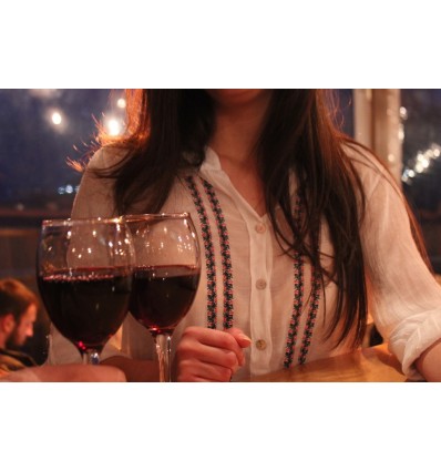 Дамска риза с автентична шевица