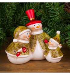 Семейство снежни човечета