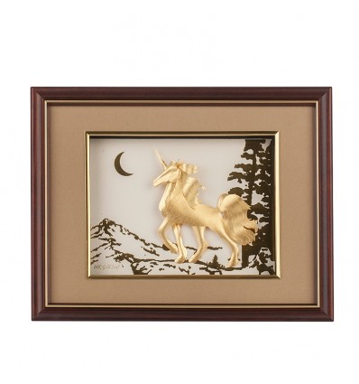 Златна репродукция еднорог